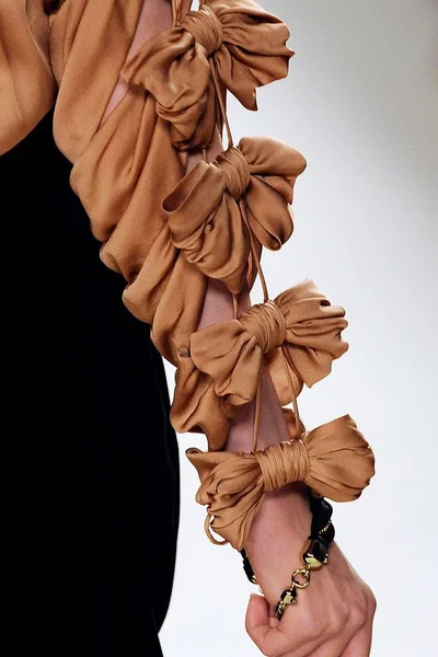 Look 125
